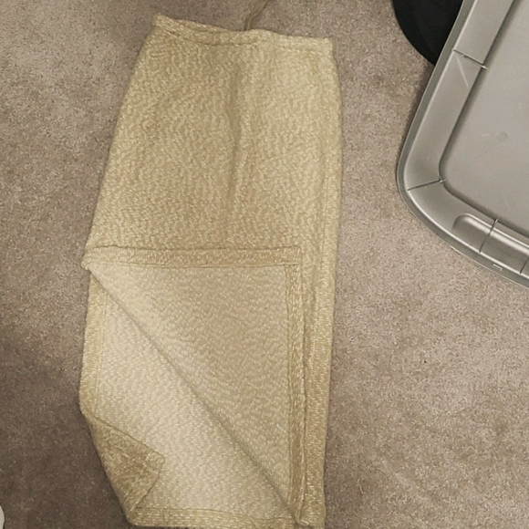 PUSCH woman's skirt - Picture 2 of 4